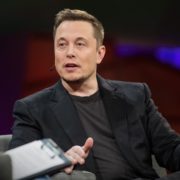 Les raisons du succès d'Elon Musk se trouvent dans ses 5 livres préférés